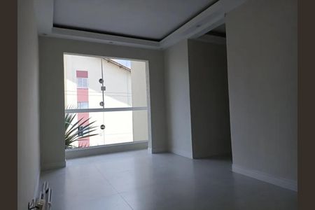 Sala de apartamento para alugar com 3 quartos, 70m² em Granja Viana II, Cotia