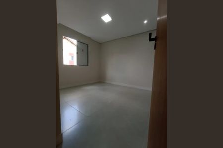 Quarto de apartamento para alugar com 3 quartos, 70m² em Granja Viana II, Cotia