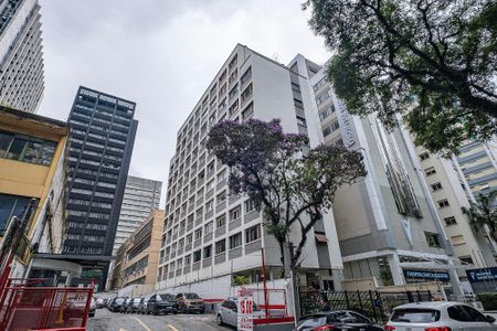 Apartamento à venda com 150m², 3 quartos e 1 vaga Apartamento à venda com 150m², 3 quartos e 1 vagaFachada