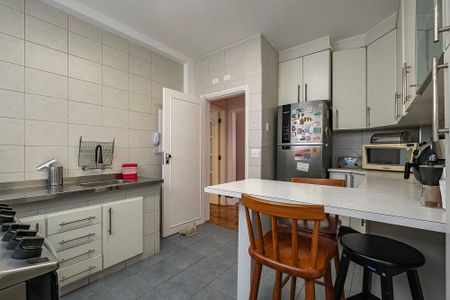 Apartamento à venda com 150m², 3 quartos e 1 vaga Apartamento à venda com 150m², 3 quartos e 1 vagaCozinha