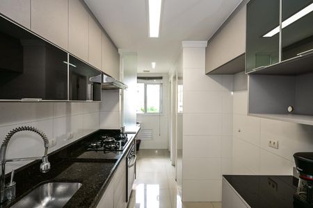 Apartamento à venda com 90m², 2 quartos e 2 vagasCozinha
