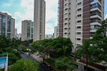 Apartamento à venda com 90m², 2 quartos e 2 vagasVista