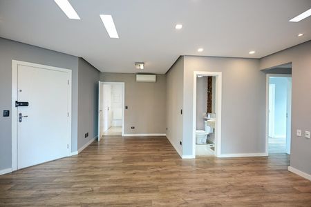Apartamento à venda com 90m², 2 quartos e 2 vagasSala