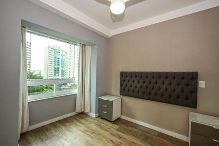 Apartamento à venda com 90m², 2 quartos e 2 vagasSuíte 2