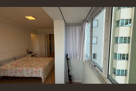 Apartamento à venda com 77m², 3 quartos e 2 vagas Apartamento à venda com 77m², 3 quartos e 2 vagasSuite