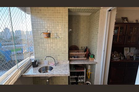 Apartamento à venda com 77m², 3 quartos e 2 vagas Apartamento à venda com 77m², 3 quartos e 2 vagasSala - Sala de Jantar Varanda