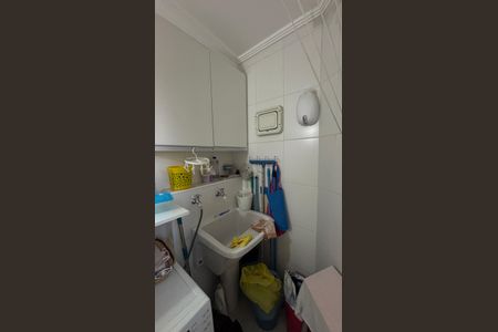 Apartamento à venda com 77m², 3 quartos e 2 vagas Apartamento à venda com 77m², 3 quartos e 2 vagasÁrea de Serviço