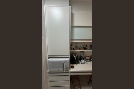 Apartamento à venda com 77m², 3 quartos e 2 vagas Apartamento à venda com 77m², 3 quartos e 2 vagasCozinha