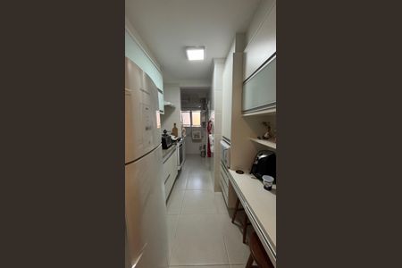 Apartamento à venda com 77m², 3 quartos e 2 vagas Apartamento à venda com 77m², 3 quartos e 2 vagasCozinha