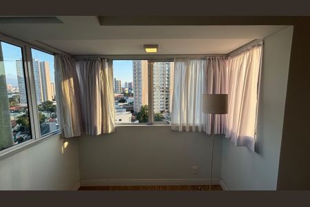 Apartamento à venda com 77m², 3 quartos e 2 vagas Apartamento à venda com 77m², 3 quartos e 2 vagasSuite