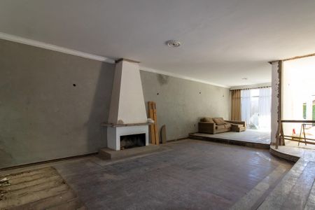 Sala de casa à venda com 3 quartos, 600m² em Loteamento Caminhos de San Conrado (sousas), Campinas