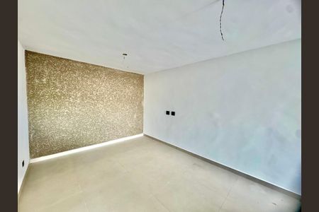 Casa à venda com 210m², 3 quartos e 4 vagasÁrea de Serviço