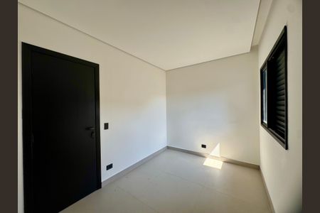 Casa à venda com 210m², 3 quartos e 4 vagasSuíte 3