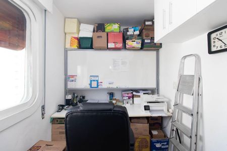 Apartamento à venda com 96m², 2 quartos e 1 vagaEscritório