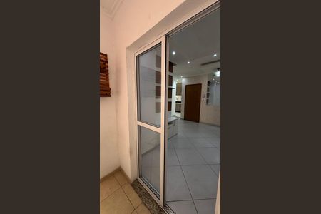 Apartamento à venda com 53m², 2 quartos e 1 vaga Apartamento à venda com 53m², 2 quartos e 1 vagaSala - Sala de Jantar Varanda