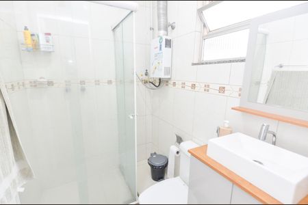 Apartamento para alugar com 65m², 2 quartos e sem vagaBanheiro