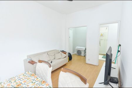 Sala de apartamento para alugar com 2 quartos, 75m² em Praça da Bandeira, Rio de Janeiro