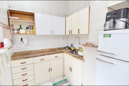 Apartamento para alugar com 65m², 2 quartos e sem vagaCozinha