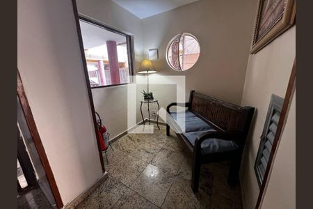 Apartamento para alugar com 65m², 2 quartos e sem vagaHall