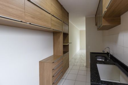 Apartamento para alugar com 45m², 2 quartos e 1 vagaCozinha e Área de Serviço