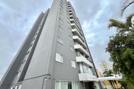 Apartamento à venda com 62m², 2 quartos e 2 vagas Apartamento à venda com 62m², 2 quartos e 2 vagasFachada