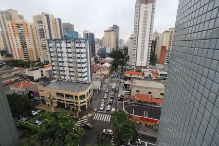 Apartamento para alugar com 39m², 1 quarto e 1 vagaSacada do Quarto