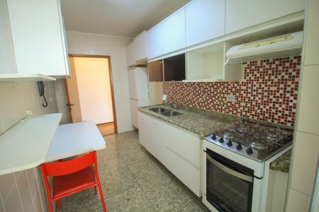 Apartamento à venda com 90m², 4 quartos e 2 vagas