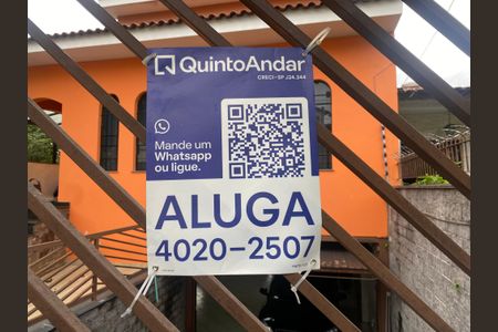 Casa para alugar com 100m², 2 quartos e 2 vagasPlaquinha
