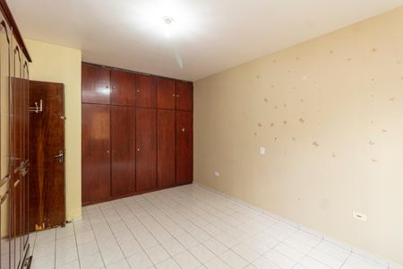 Casa para alugar com 100m², 2 quartos e 2 vagasQuarto 2