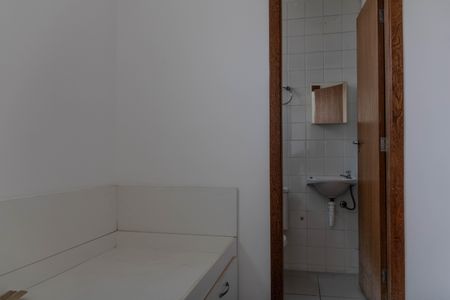 Apartamento à venda com 111m², 3 quartos e 2 vagas Apartamento à venda com 111m², 3 quartos e 2 vagasQuarto de Serviço