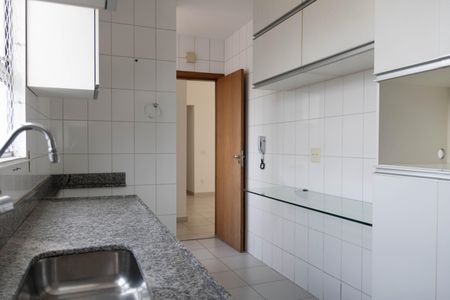 Apartamento à venda com 111m², 3 quartos e 2 vagas Apartamento à venda com 111m², 3 quartos e 2 vagasCozinha