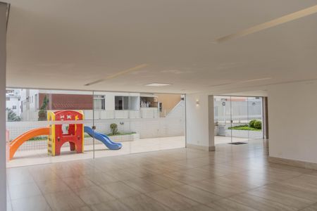 Apartamento à venda com 111m², 3 quartos e 2 vagas Apartamento à venda com 111m², 3 quartos e 2 vagasÁrea comum - Salão de festas