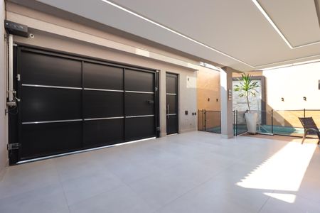 Casa à venda com 180m², 3 quartos e 3 vagasGaragem