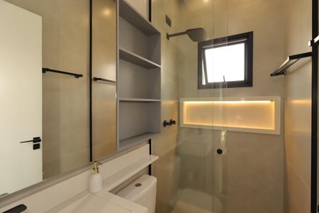 Casa à venda com 180m², 3 quartos e 3 vagasBanheiro da Suíte 2