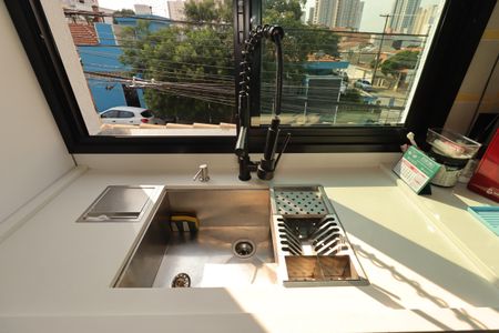 Casa à venda com 180m², 3 quartos e 3 vagasCozinha - Pia