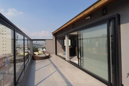 Casa à venda com 180m², 3 quartos e 3 vagasCobertura