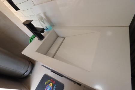 Casa à venda com 180m², 3 quartos e 3 vagasLavabo da Área Gourmet do Térreo - Pia