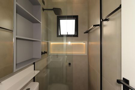 Casa à venda com 180m², 3 quartos e 3 vagasBanheiro da Suíte 2