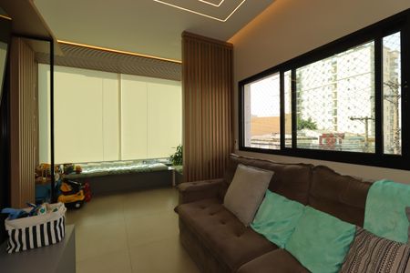 Casa à venda com 180m², 3 quartos e 3 vagasSala