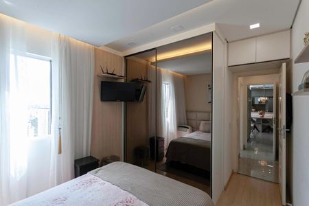 Apartamento à venda com 143m², 4 quartos e 2 vagasSuíte 