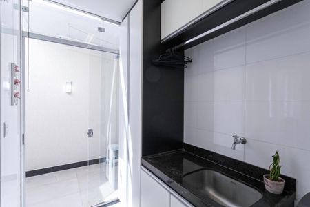 Apartamento à venda com 143m², 4 quartos e 2 vagasCobertura - Área de serviço 