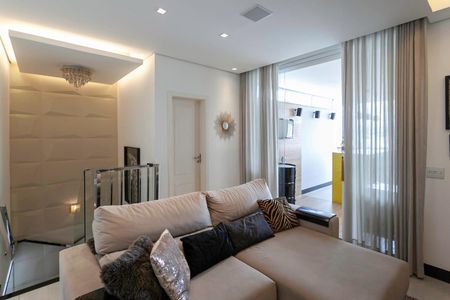 Apartamento à venda com 143m², 4 quartos e 2 vagasCobertura - Sala 2