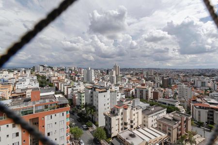 Apartamento à venda com 143m², 4 quartos e 2 vagasCobertura - Vista
