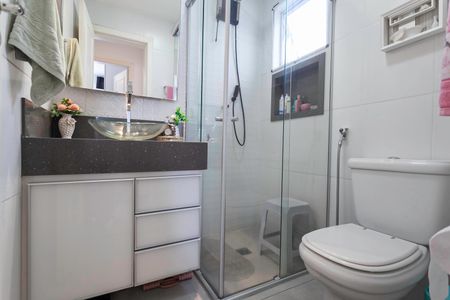 Apartamento à venda com 143m², 4 quartos e 2 vagasBanheiro social 