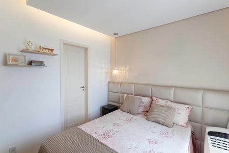 Apartamento à venda com 143m², 4 quartos e 2 vagasSuíte 