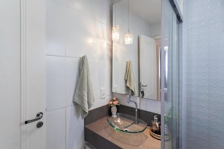 Apartamento à venda com 143m², 4 quartos e 2 vagasBanheiro social 