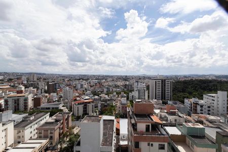 Apartamento à venda com 143m², 4 quartos e 2 vagasVista da suíte 