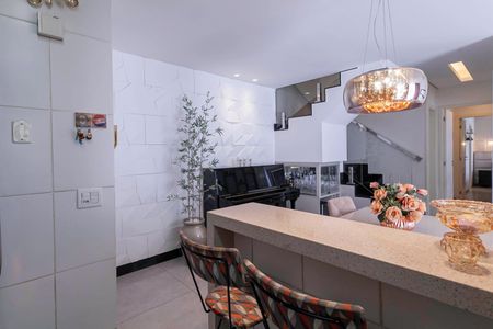 Apartamento à venda com 143m², 4 quartos e 2 vagasCozinha