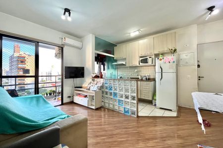Apartamento à venda com 40m², 1 quarto e 1 vagaSala