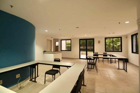 Apartamento à venda com 40m², 1 quarto e 1 vagaÁrea comum